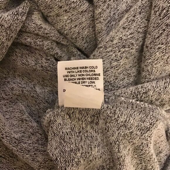 Magellan Outdoors Classic Fit Gray Hi-Low Cardigan XS - Picture 8 of 8